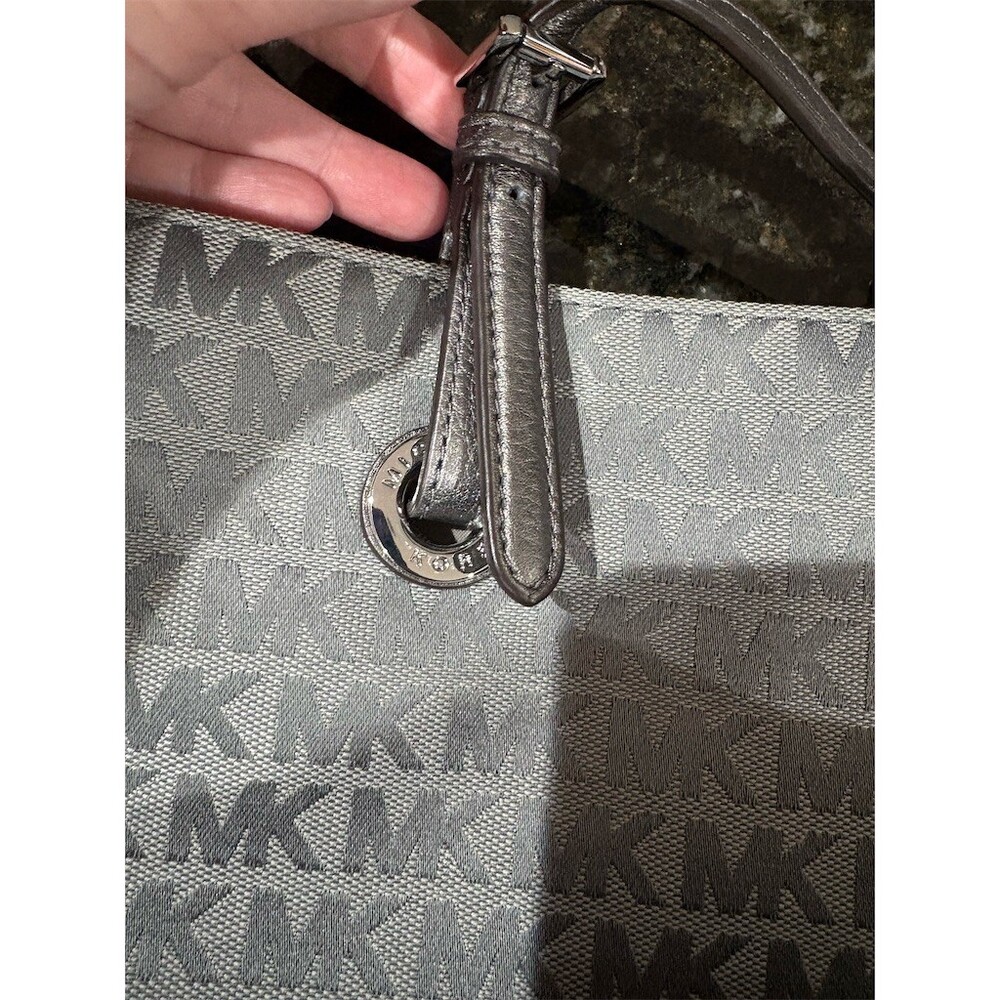 Michael Kors Tote Bag Womens Large Gray MK Logo Monogram Silver Hardware COA - Picture 7 of 10